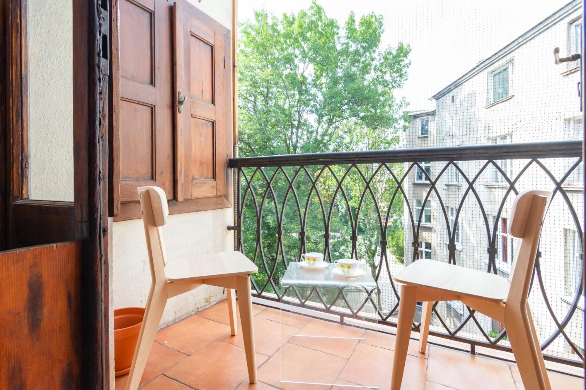 Vintage Charm,3 Bedrooms,Old Town Красков Екстериор снимка